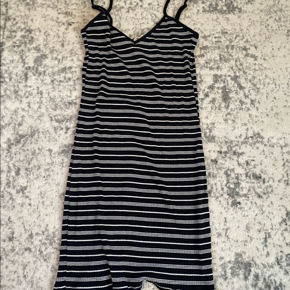 Black and white stripped mini/summer/casual dress